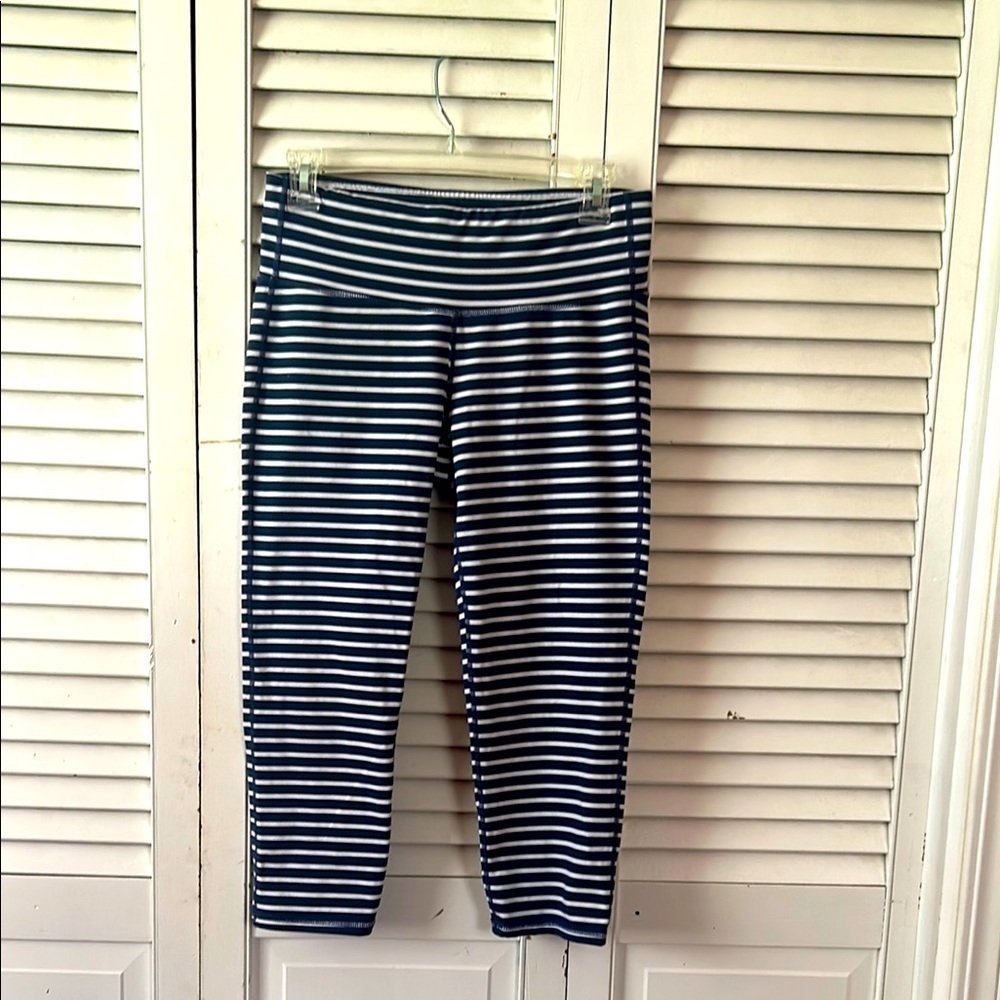 Athleta Navy and White Striped Leggings
Size Medium
